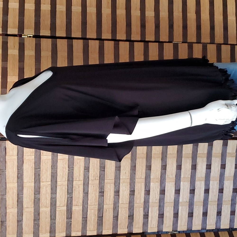 Soma Split shoulder top - Picture 5 of 11